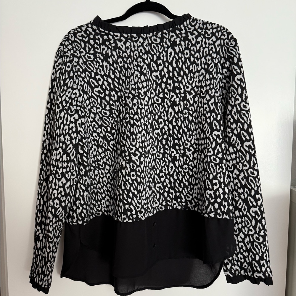 Elle Black and White Long Sleeve Boxy Blouse